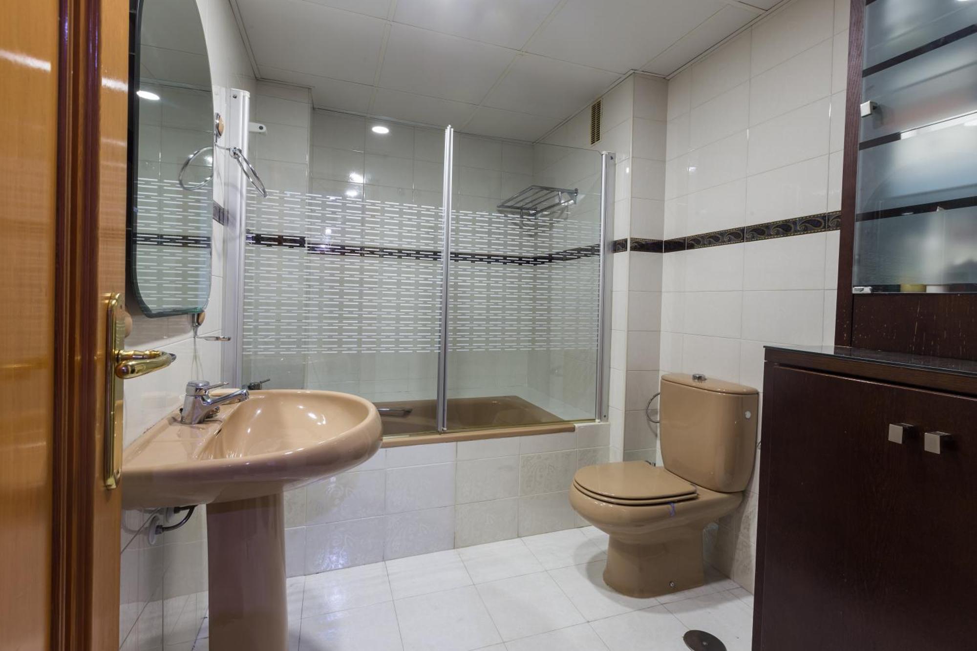Gracia Suites - Centro Y Confort Con Parking Gratis Гранада Экстерьер фото